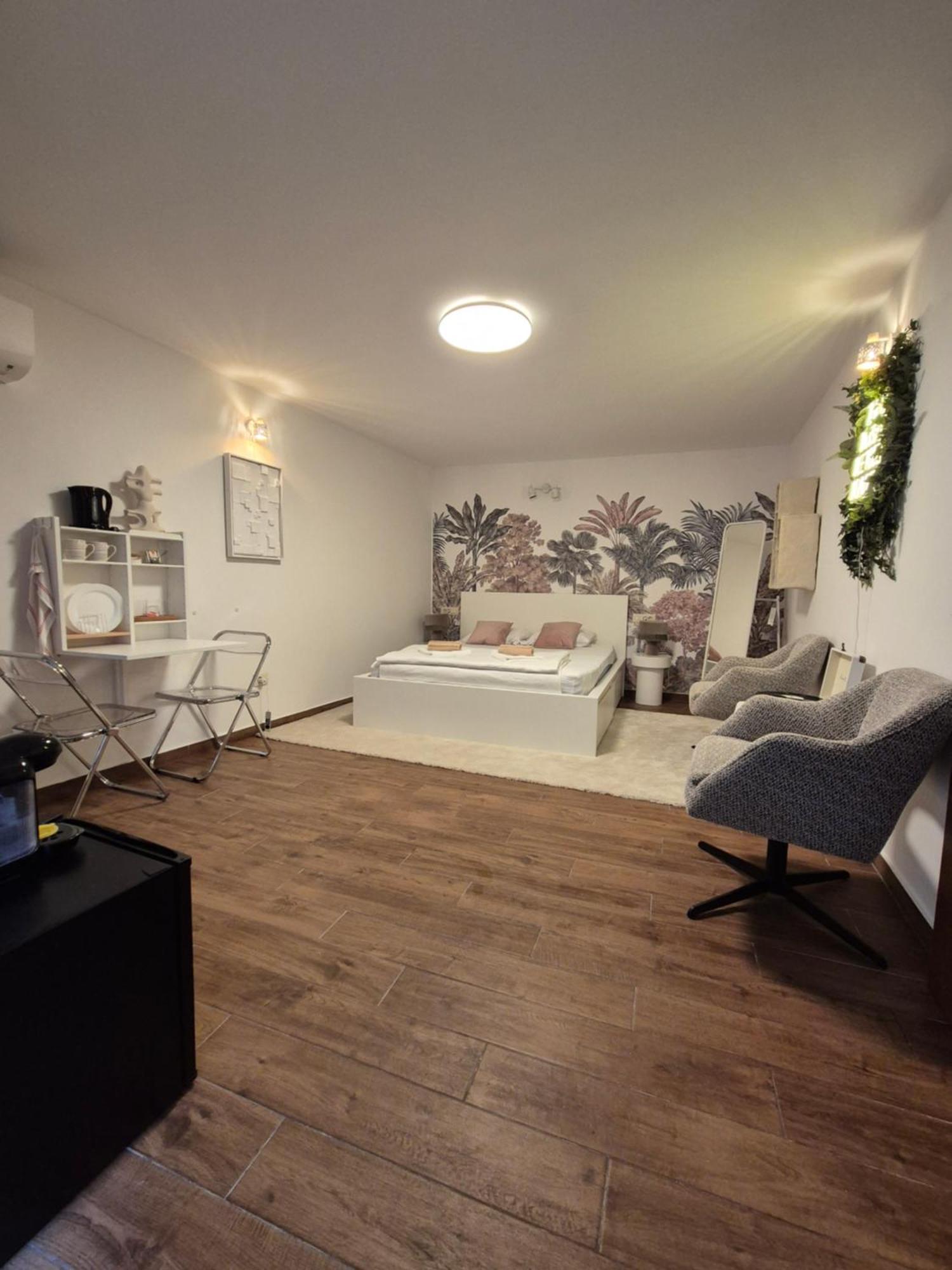 Studio Noellica Rovinj Exterior foto